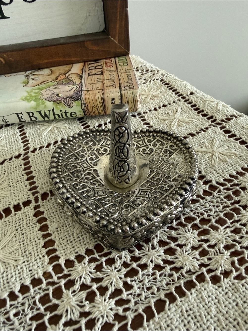 Ornate Heart Ring Holder Dish - Silver Tone. Heart shape.